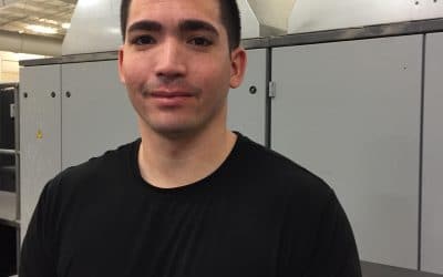 McCLUNG RECOGNIZES EMPLOYEE OF THE QUARTER